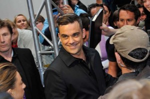 Robbie Williams at "Cars 2"  premiere at Mathaeser Filmpalast in Munich, Germany. - photo: Splash